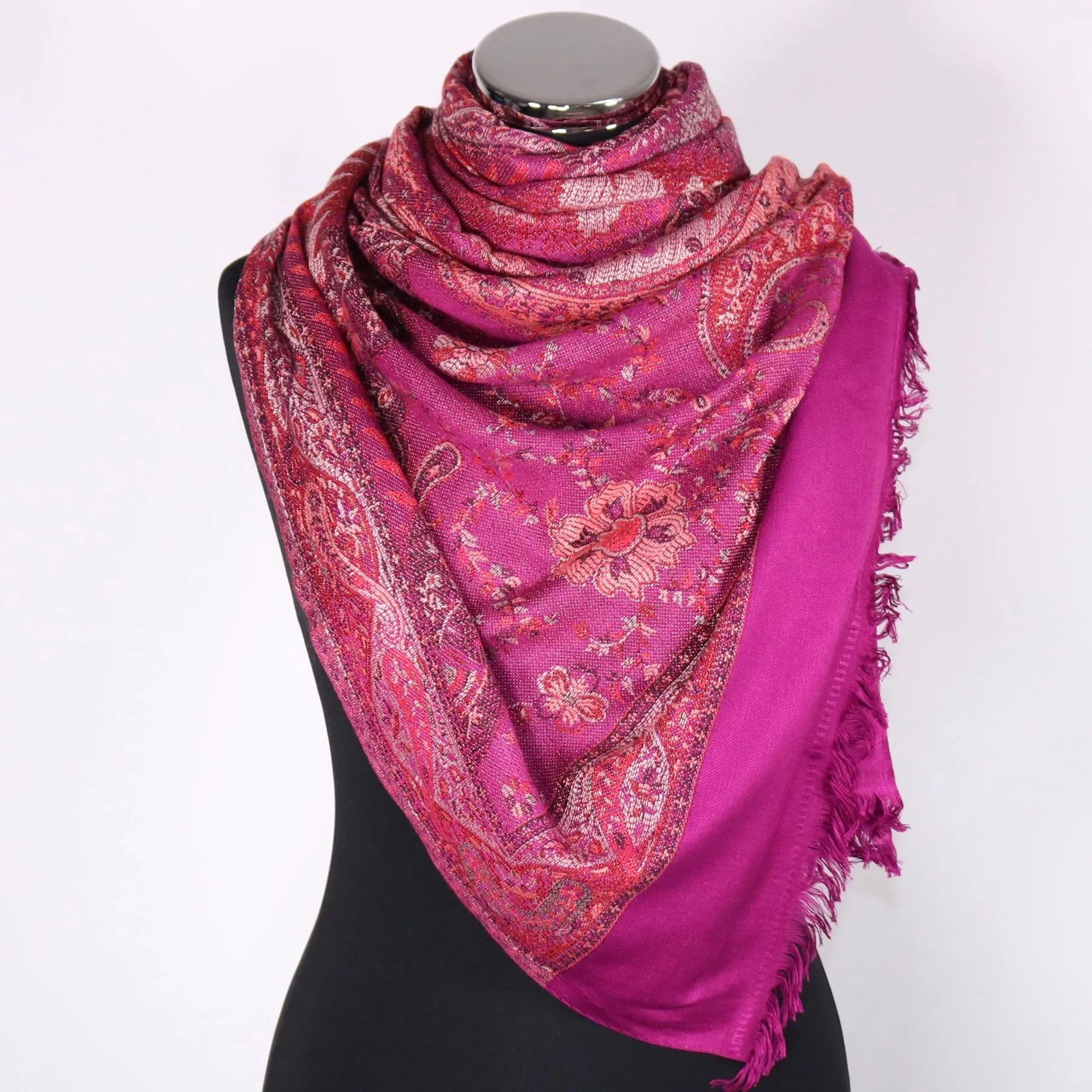 Amanda Scarf