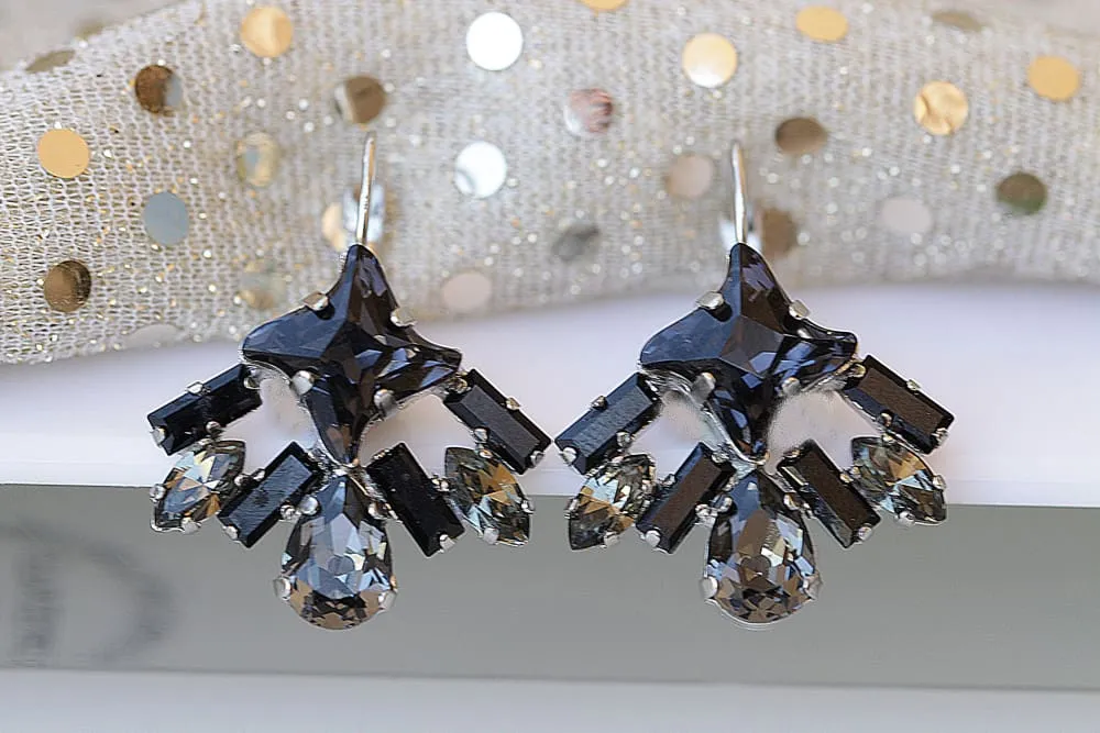 BLACK HALO EARRINGS