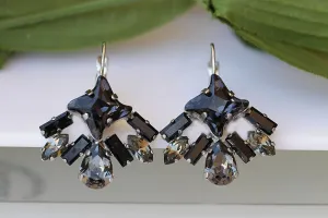 BLACK HALO EARRINGS