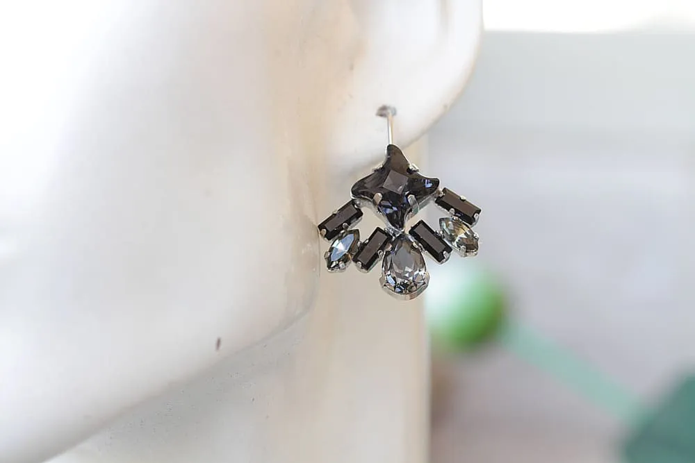 BLACK HALO EARRINGS