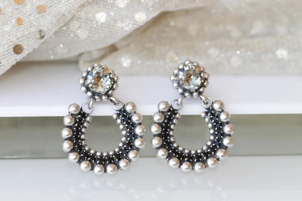 BLACK SILVER EARRINGS