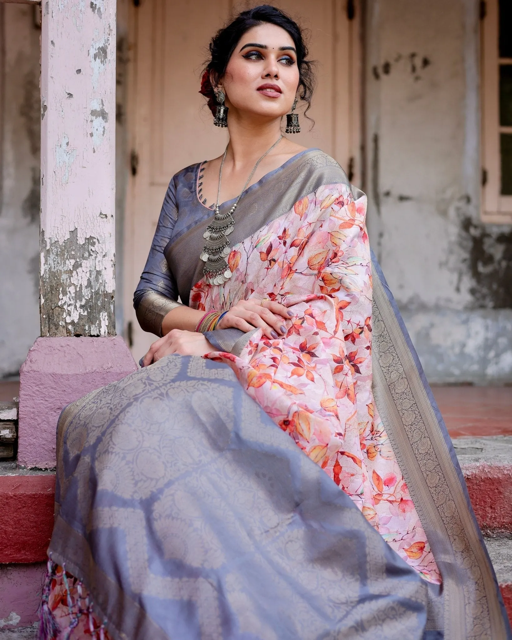 Graceful Grey Banarasi Silk Saree with Floral Elegance and Zari Accents