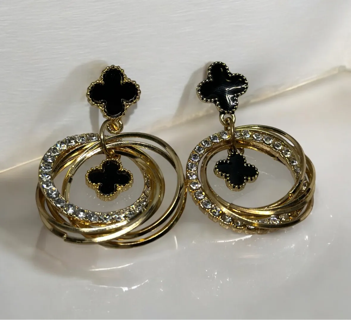 Lux - Golden clover earrings | rhinestone elegant earrings