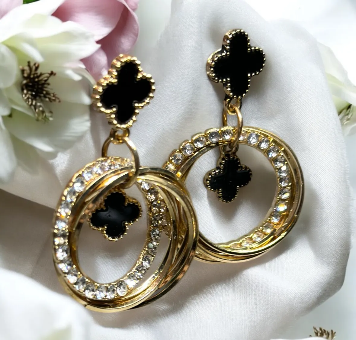 Lux - Golden clover earrings | rhinestone elegant earrings