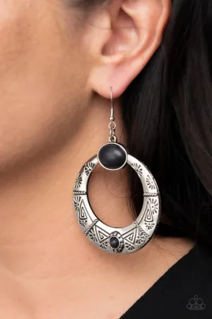 Paparazzi Earring ~ Garden Glyphs - Black
