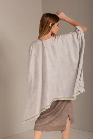 Uv Cape Baby Alpaca Color Blue Claro
