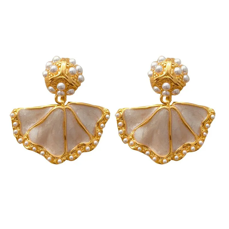 VAIGE Elegant Pearl Geometric Drop Earrings in Ivory and Gold